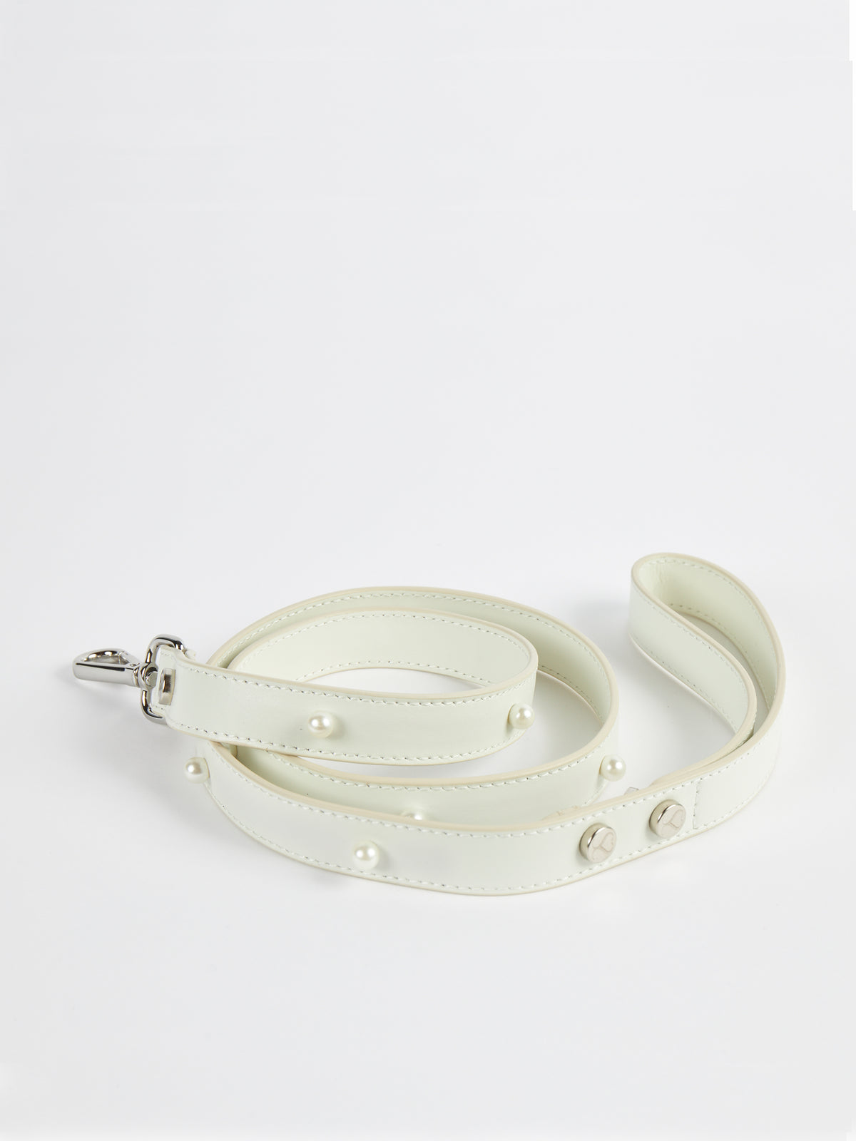 Essi Leash